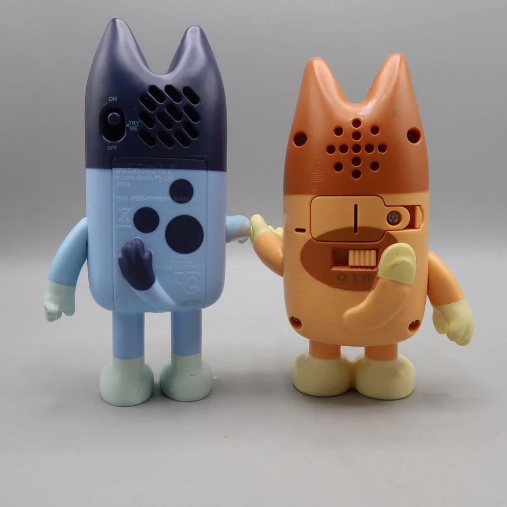 Bluey and Bingo Talking Chat Mates 6 inches Toy Dogs by Moose
